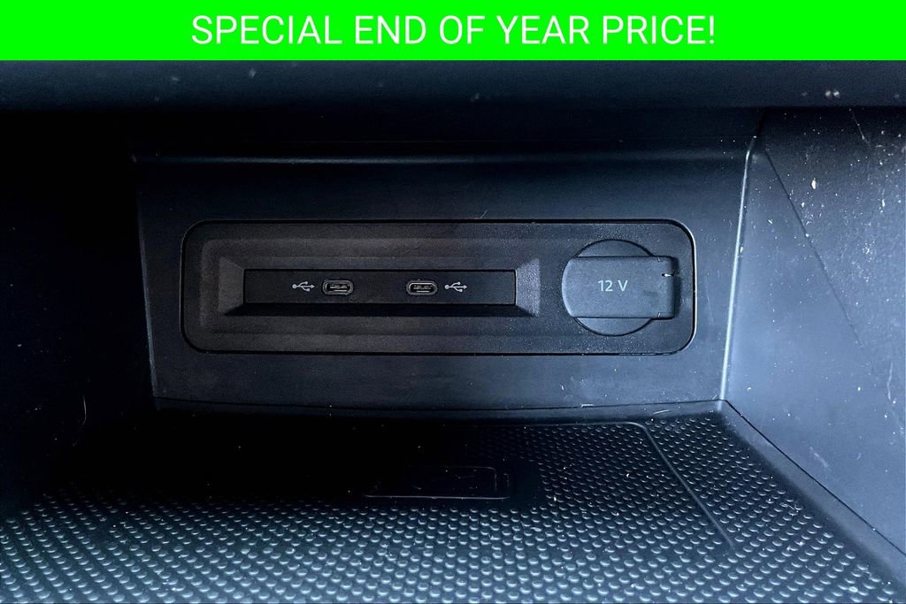 Used 2021 Volkswagen Atlas Cross Sport SE image 16