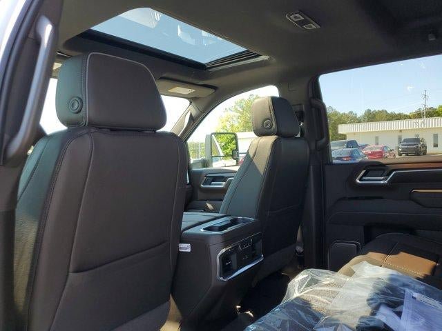 New 2026 GMC Sierra 3500 Denali w/ Denali Reserve Package AWD/4WD image 9
