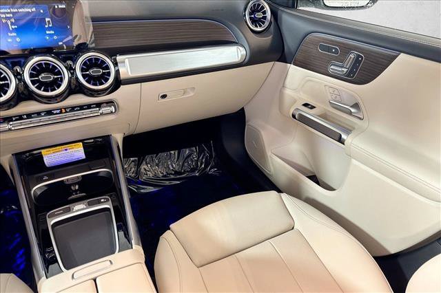 New 2026 Mercedes-Benz GLB 250 image 21