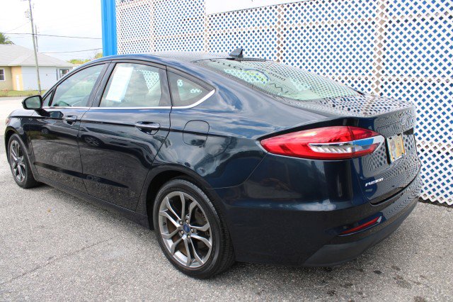 Used 2020 Ford Fusion SEL image 29