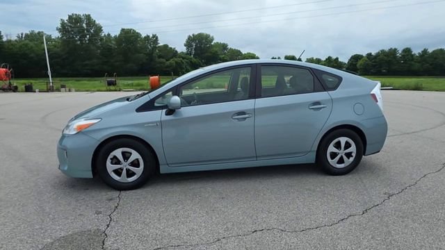 Used 2014 Toyota Prius Four w/ Solar Roof Package FWD image 4
