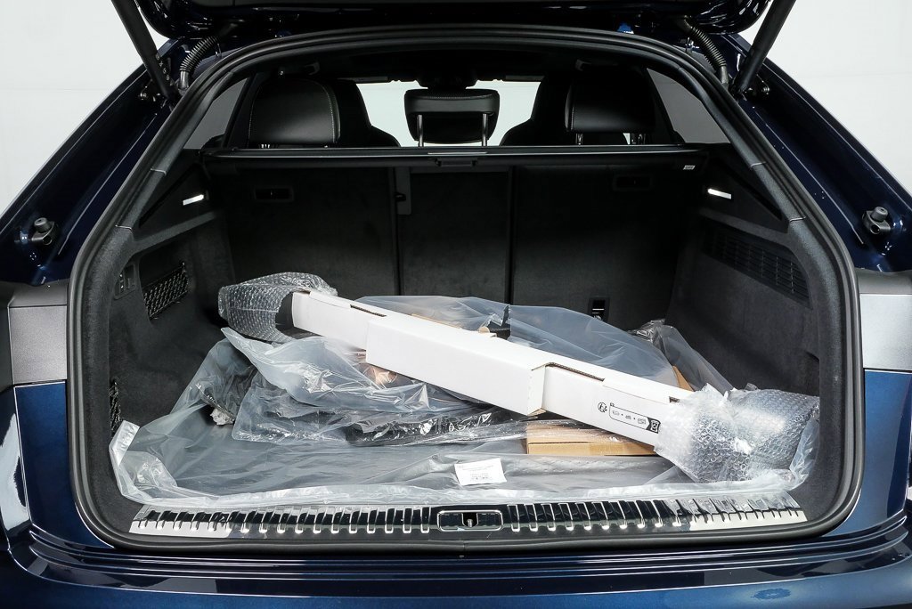 New 2026 Audi SQ8 Prestige image 32