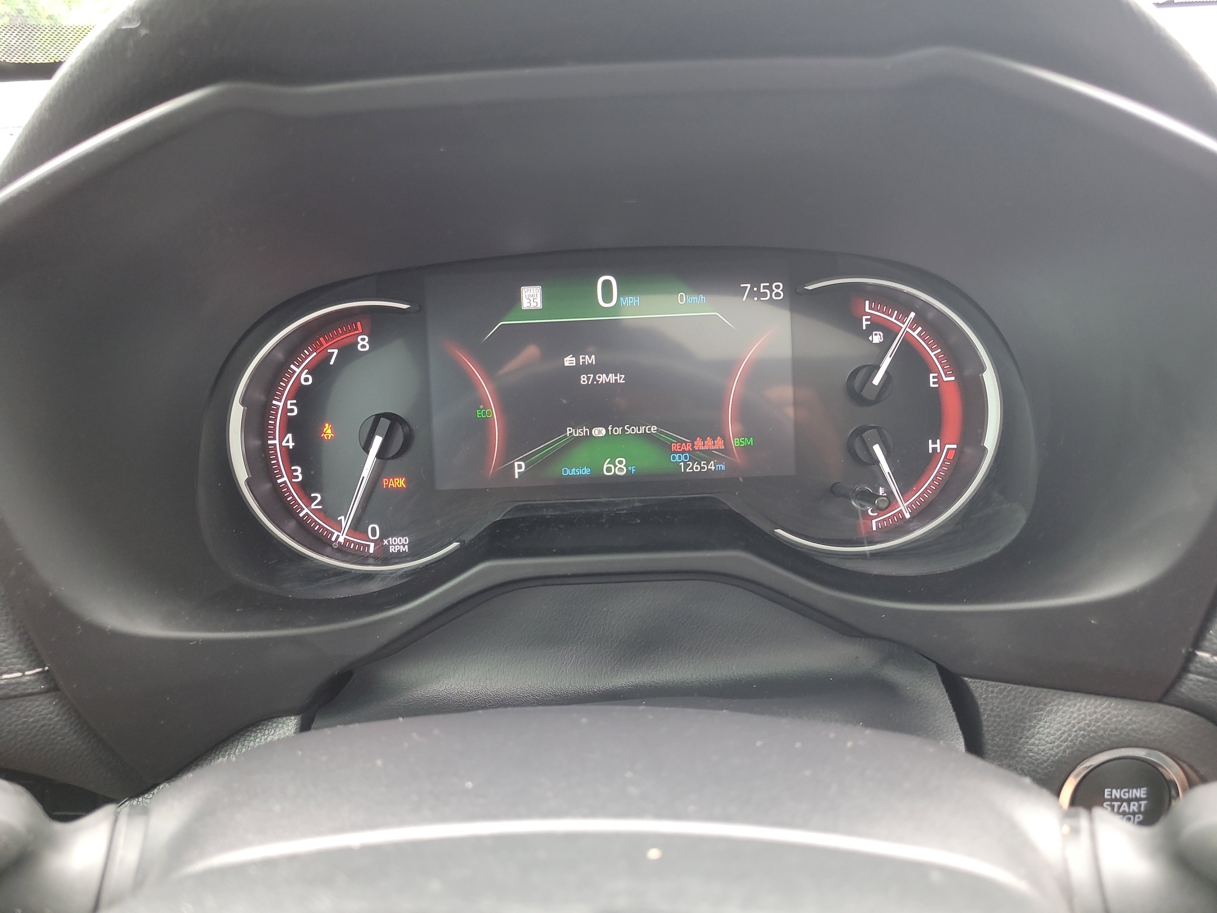 Certified 2025 Toyota RAV4 XLE image 31