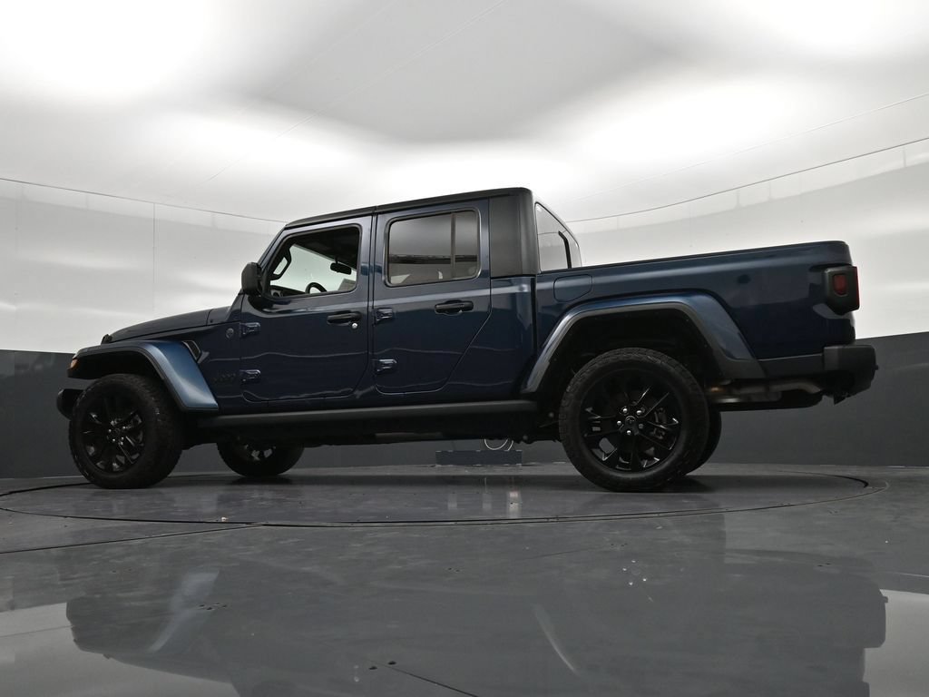Used 2025 Jeep Gladiator Sport AWD/4WD image 31