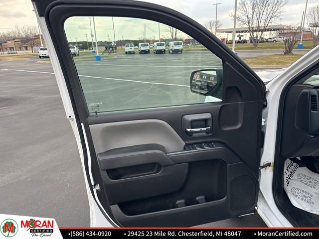 Used 2018 Chevrolet Silverado 1500 W/T w/ Trailering Package image 10