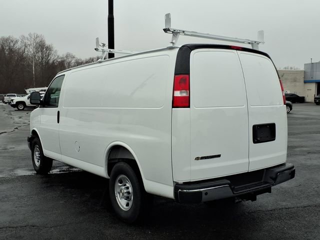 New 2026 Chevrolet Express 2500 w/ Driver Convenience Package RWD image 8