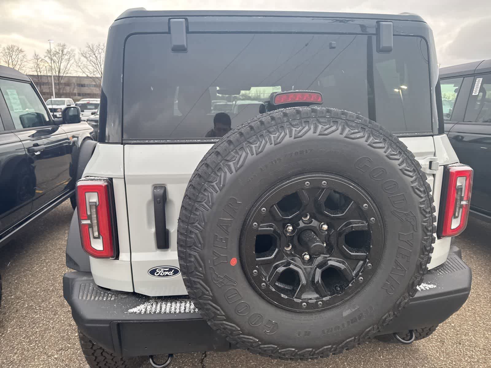 New 2026 Ford Bronco Badlands image 8