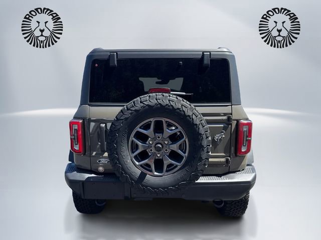 New 2025 Ford Bronco Outer Banks w/ Sasquatch Package AWD/4WD image 6