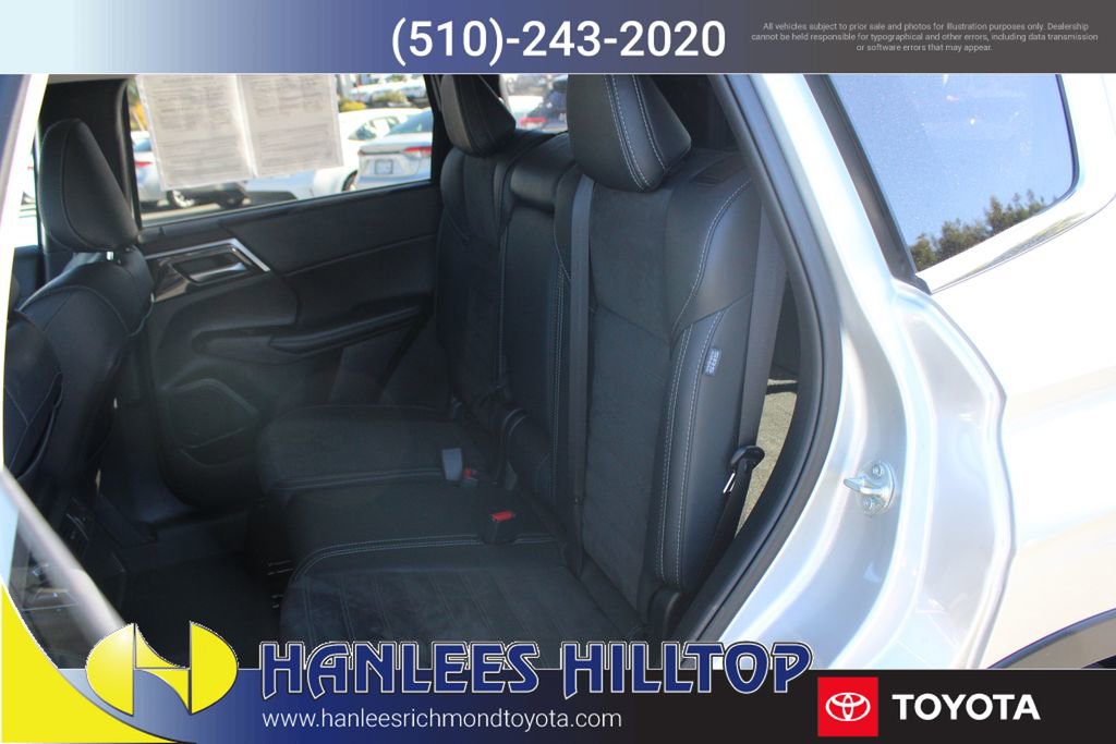 Used 2024 Mitsubishi Outlander SE image 15