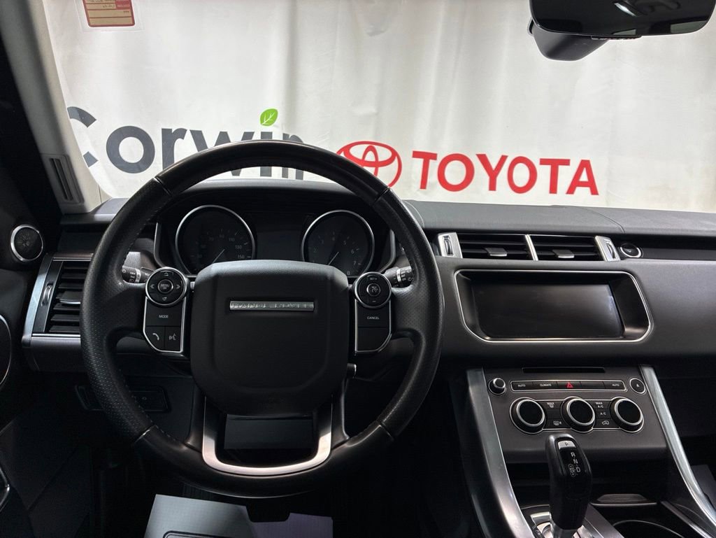 Used 2017 Land Rover Range Rover Sport HSE AWD/4WD image 22