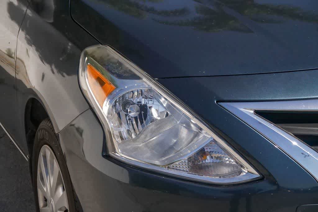 Used 2016 Nissan Versa S image 4