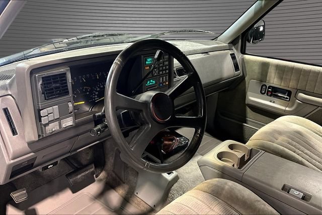 Used 1993 GMC Yukon 4WD 2-Door image 11