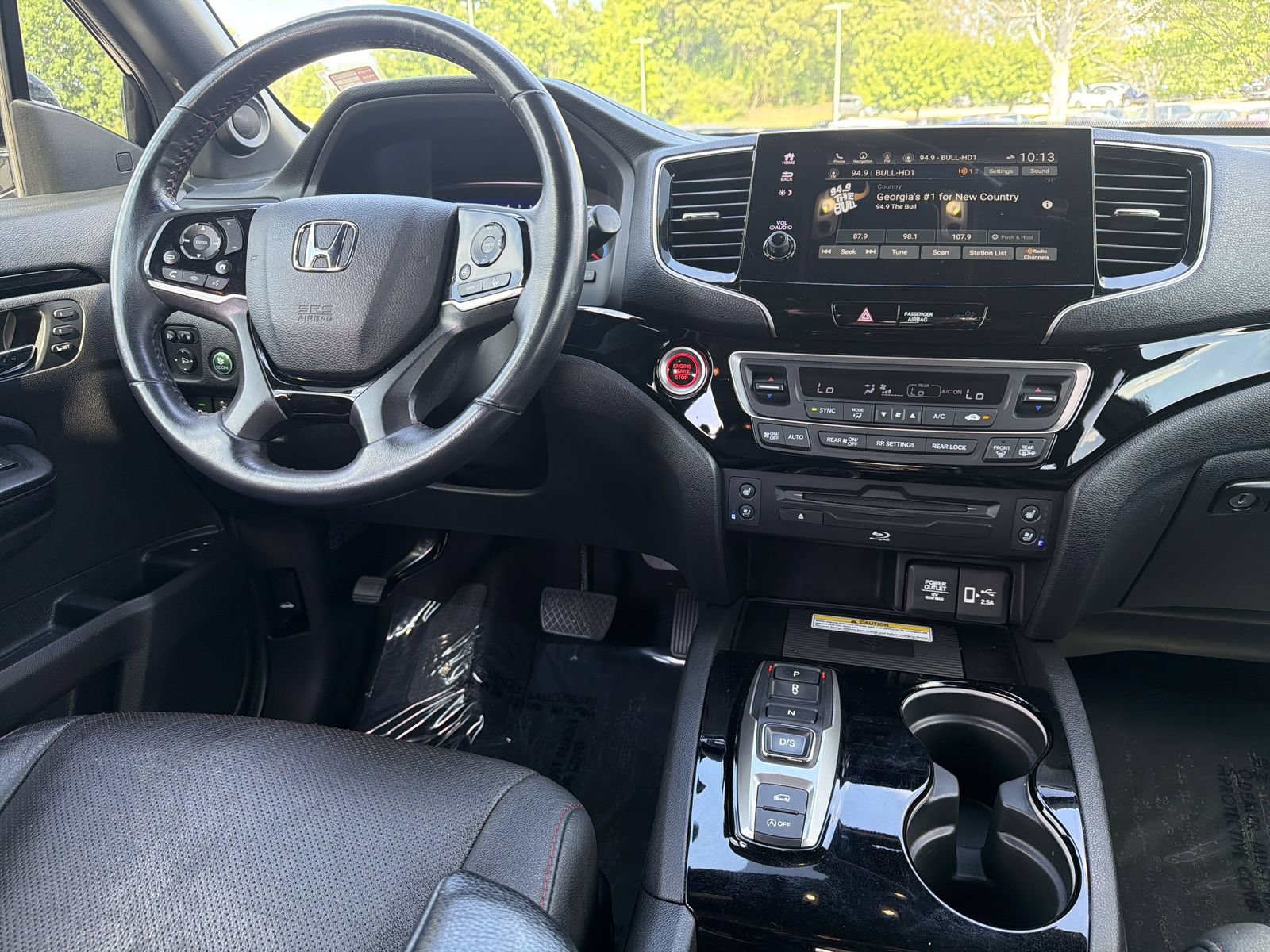 Used 2022 Honda Pilot Black Edition image 3