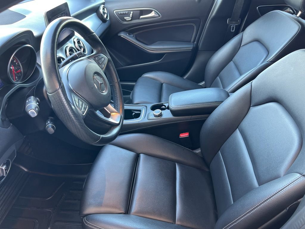 Used 2019 Mercedes-Benz GLA 250 4MATIC image 18