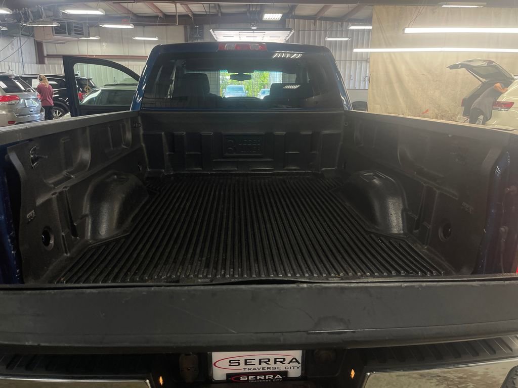 Used 2018 GMC Sierra 1500 SLE w/ SLE Value Package AWD/4WD image 28