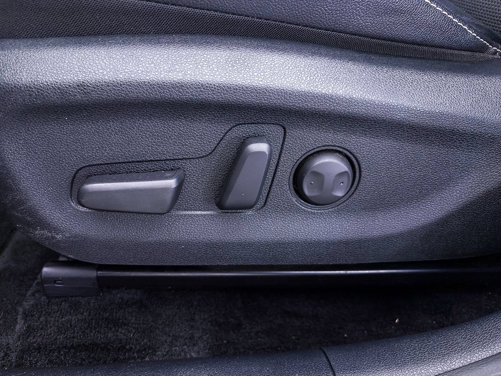 Certified 2022 Kia Niro EX FWD image 18