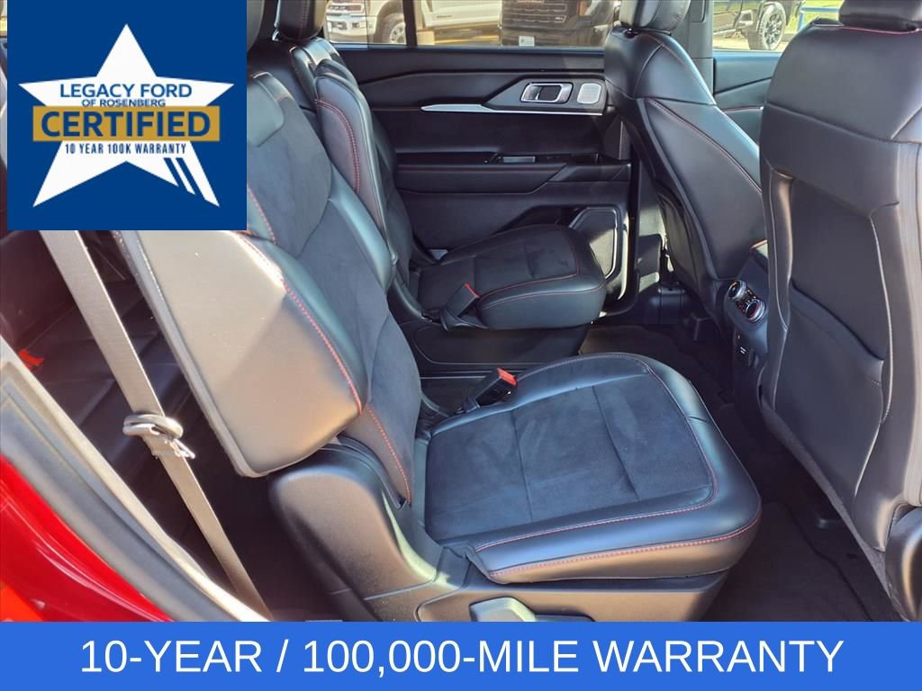 Used 2025 Ford Explorer ST image 28