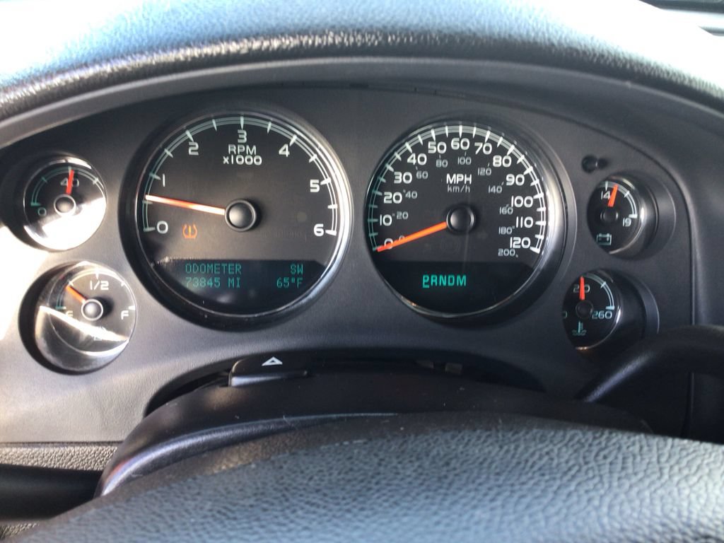 Used 2009 Chevrolet Silverado 1500 LTZ w/ LTZ Plus Package AWD/4WD image 16