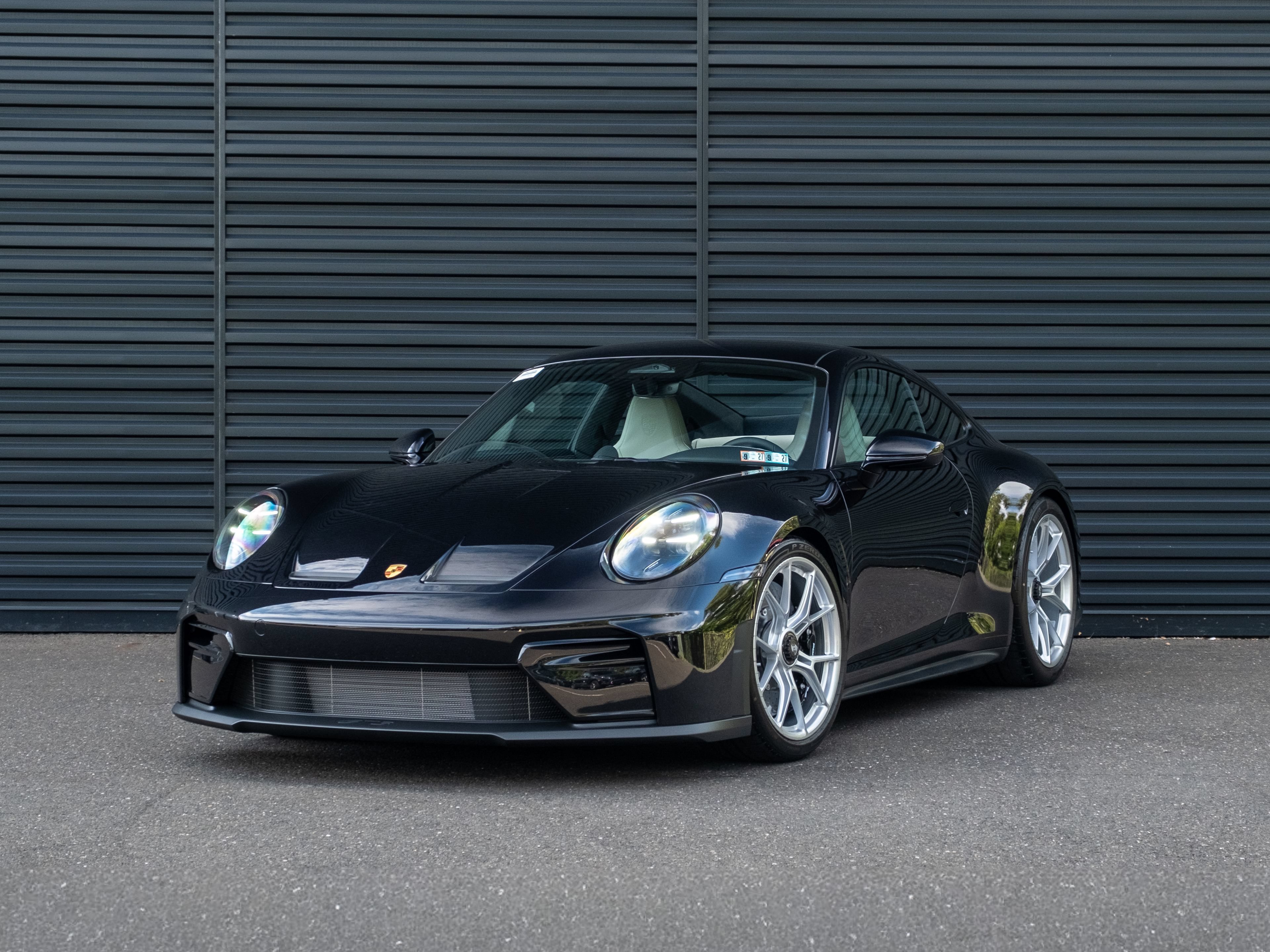 New 2026 Porsche 911 GT3 RWD image 1