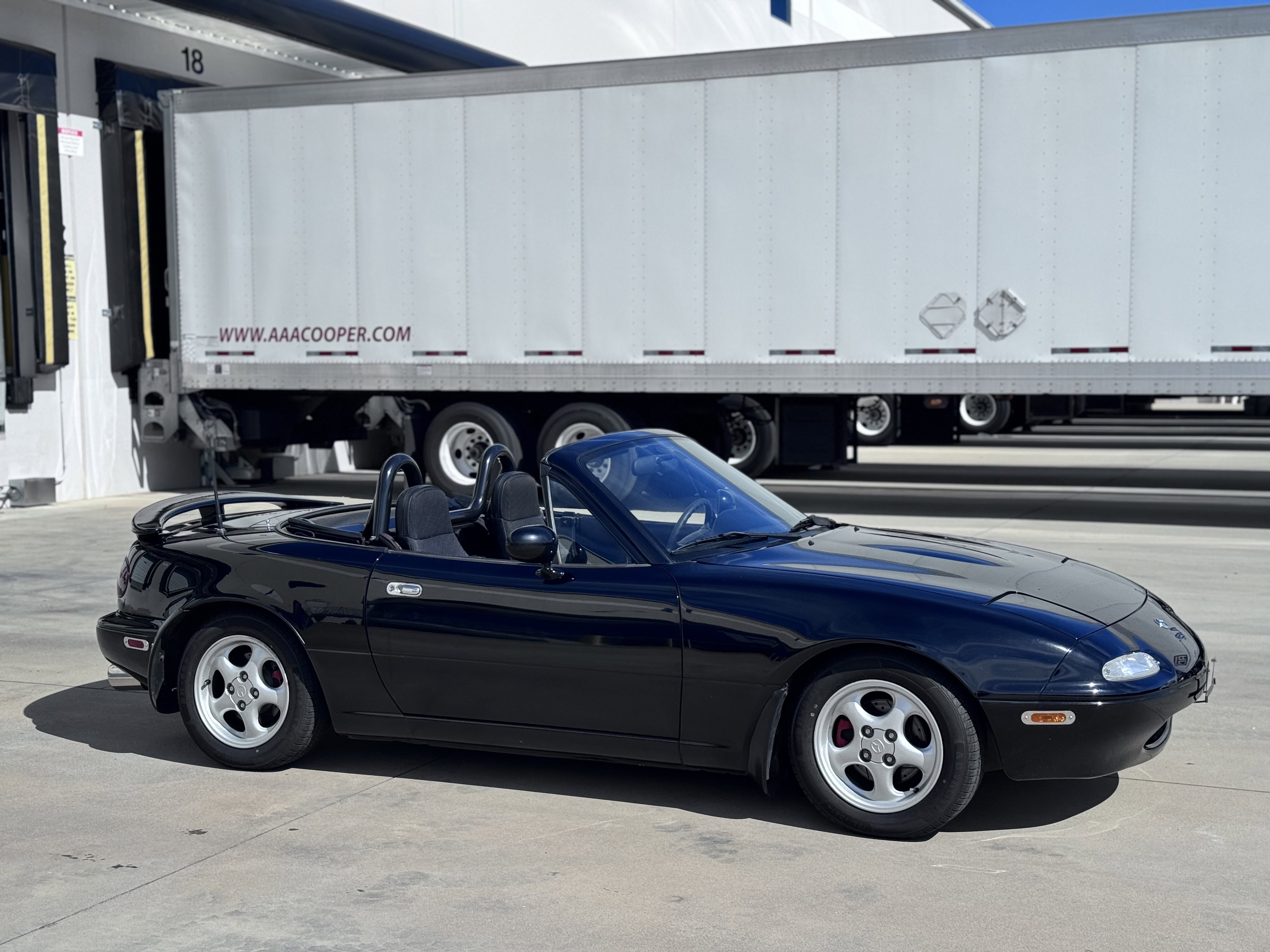 Used 1996 MAZDA MX-5 Miata image 16