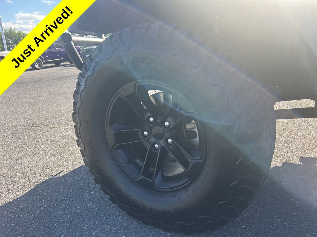 Used 2020 Jeep Gladiator Sport w/ Quick Order Package 24S AWD/4WD image 10