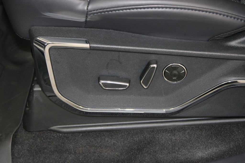 New 2025 Ford F150 Platinum w/ Equipment Group 702A High image 20