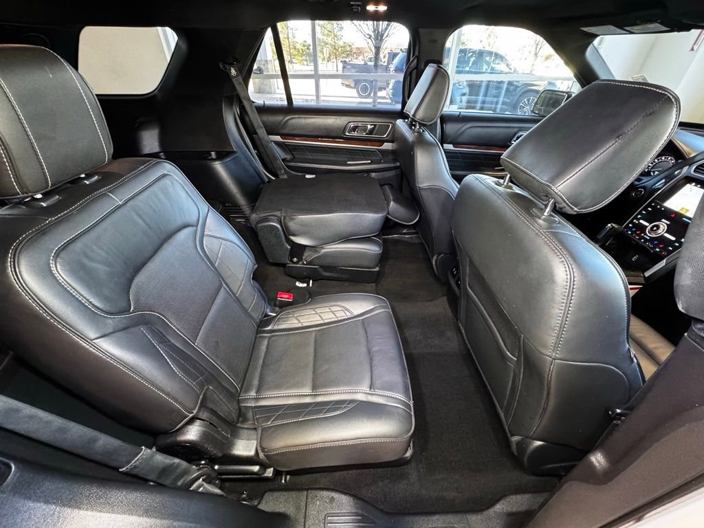 Used 2019 Ford Explorer Platinum image 59