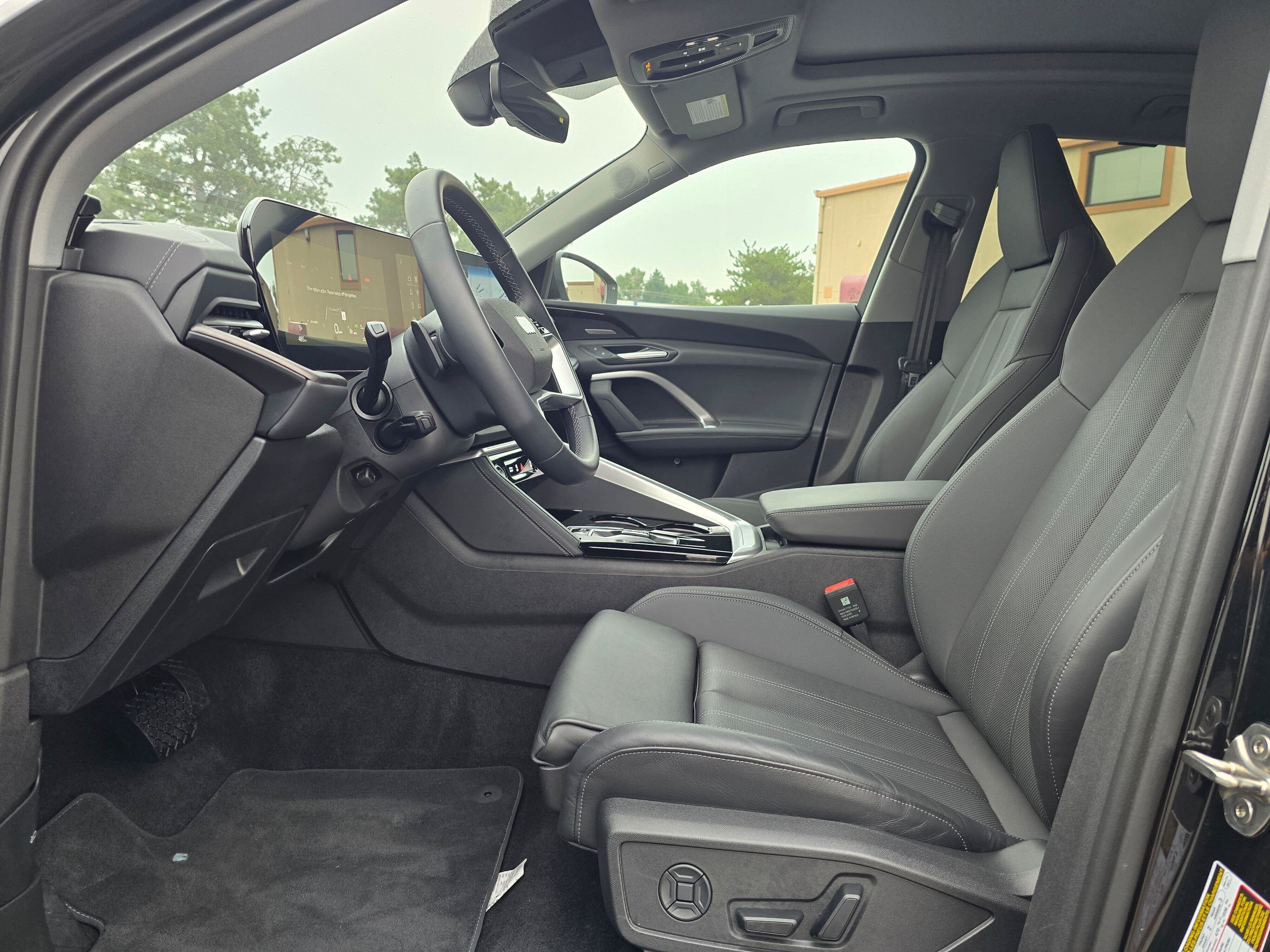 Certified 2025 Audi Q5 Premium Plus w/ Premium Plus AWD/4WD image 10