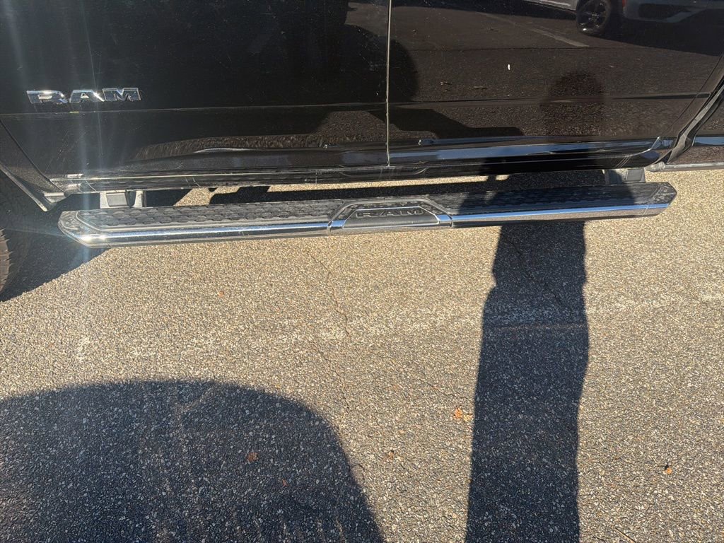 Used 2024 RAM 2500 Big Horn image 10