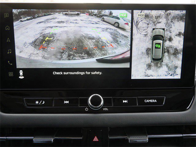 New 2026 Mitsubishi Outlander SE image 9