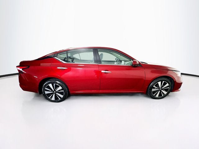 Used 2020 Nissan Altima 2.5 SV AWD/4WD image 4