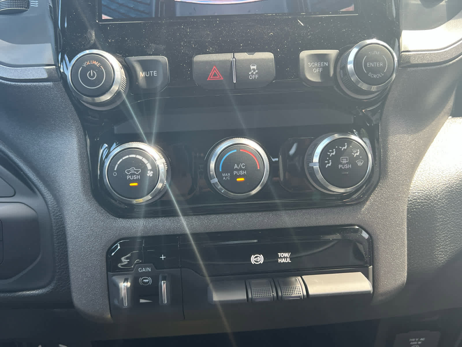 New 2026 RAM 2500 Tradesman image 43