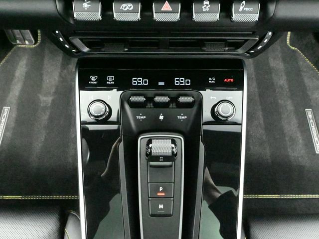 Used 2022 Porsche 911 Turbo S image 45