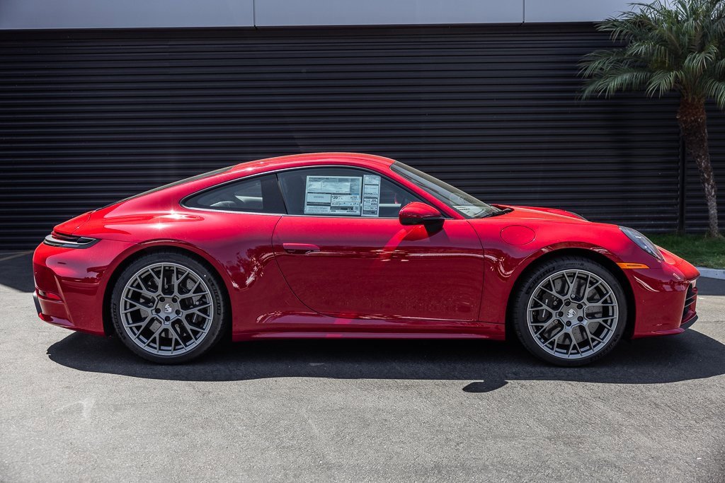 Used 2025 Porsche 911 Carrera S image 10