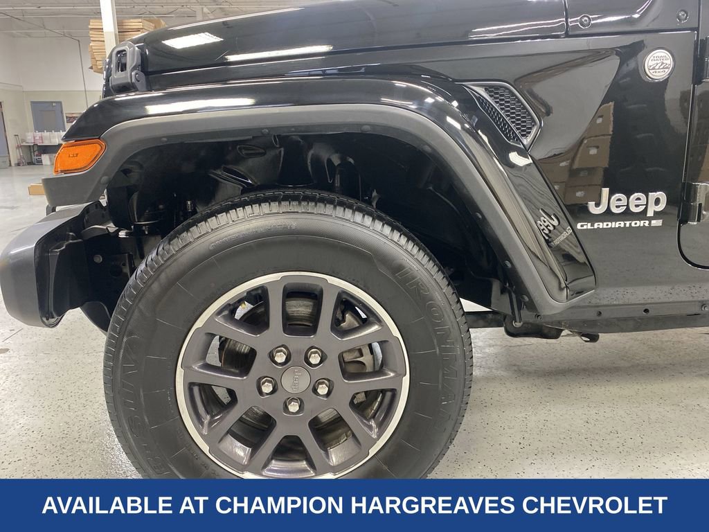 Used 2023 Jeep Gladiator Overland image 41