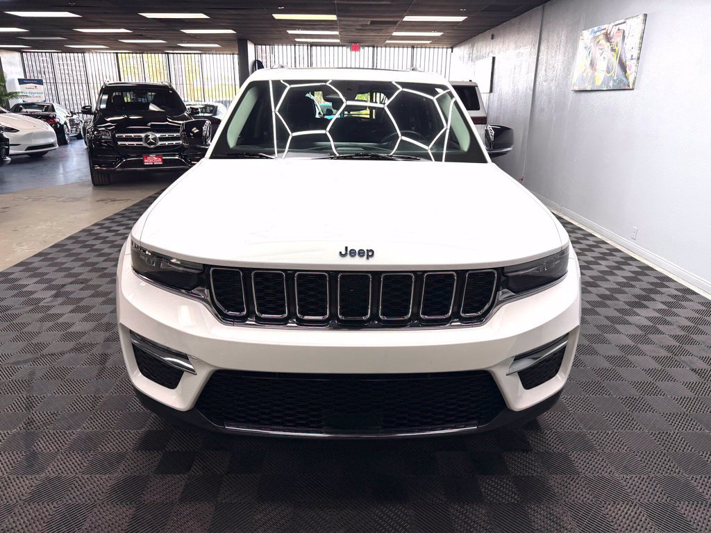 Used 2022 Jeep Grand Cherokee Limited 4xe AWD/4WD image 6