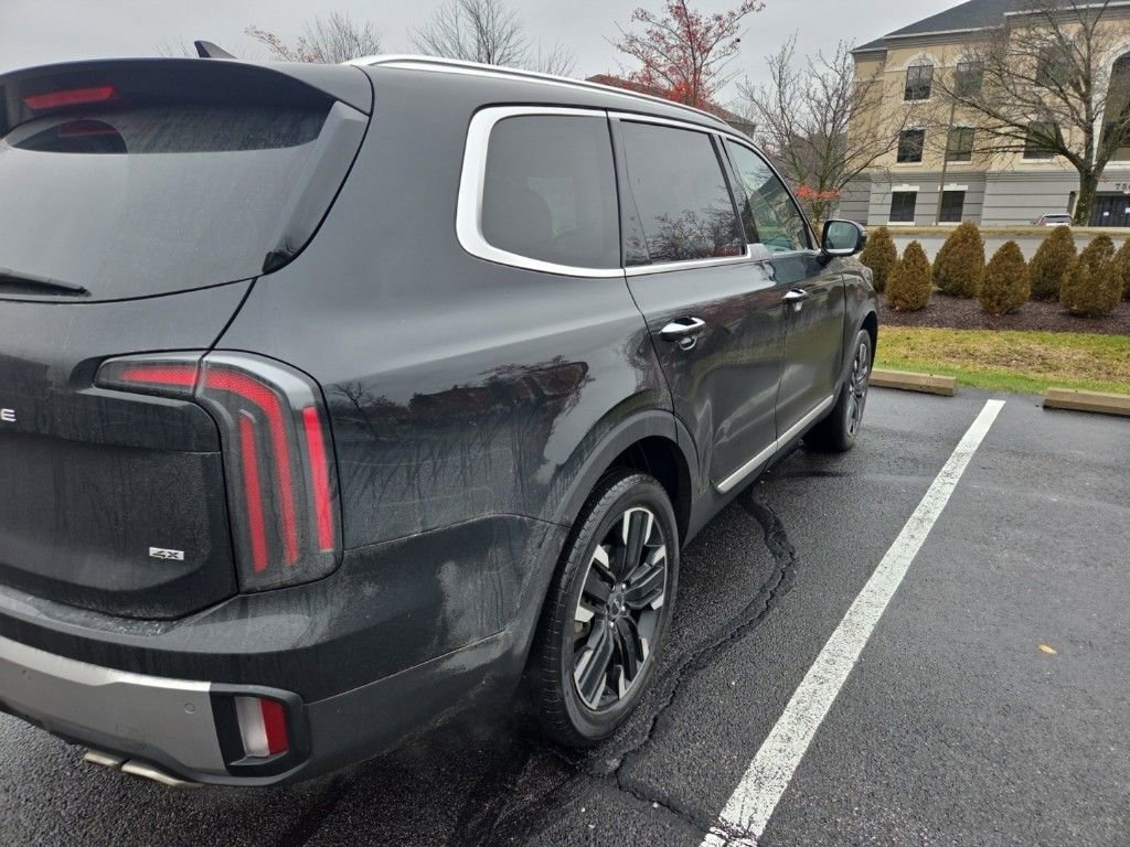 Used 2023 Kia Telluride SX image 5