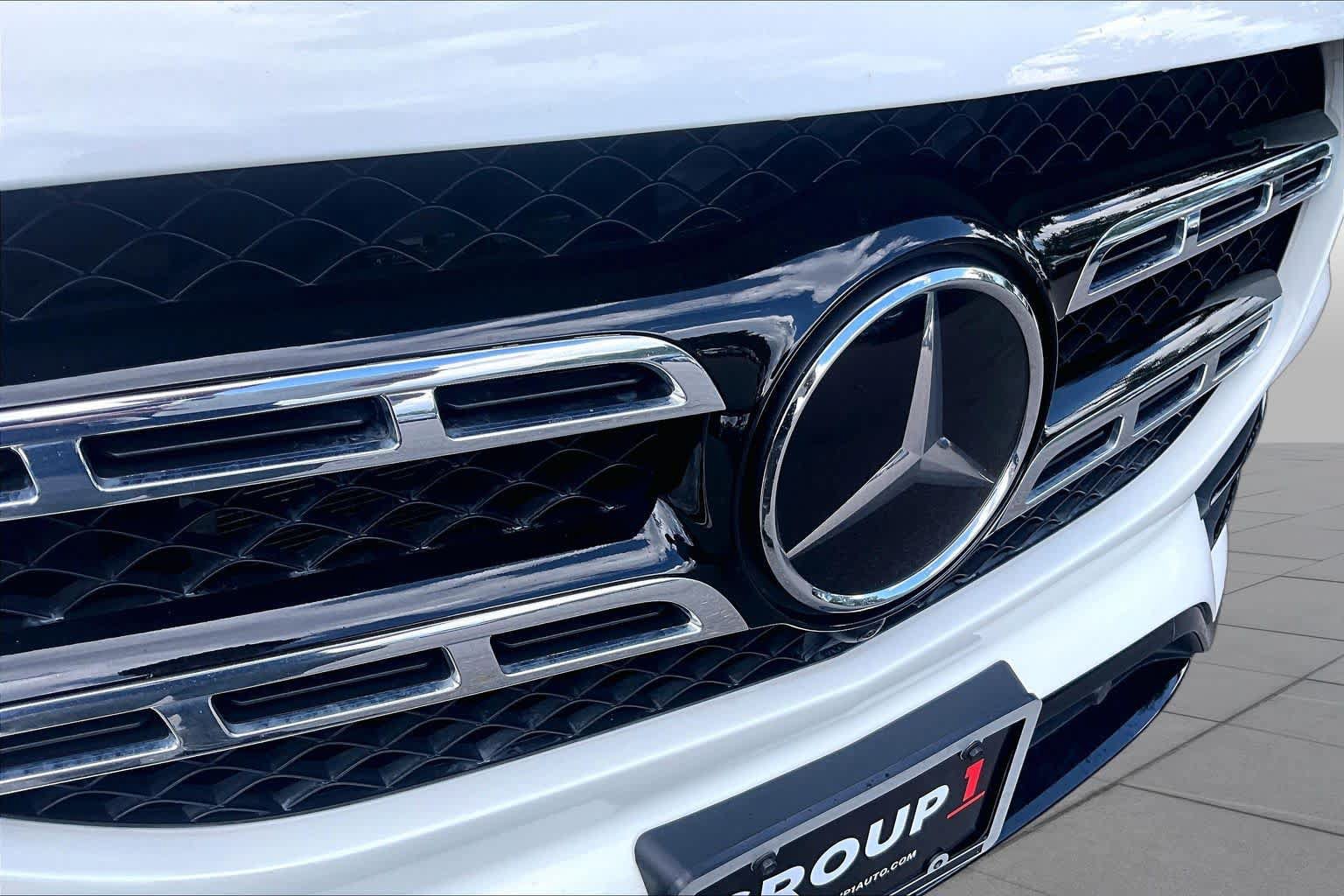 Used 2021 Mercedes-Benz GLS 580 4MATIC image 29