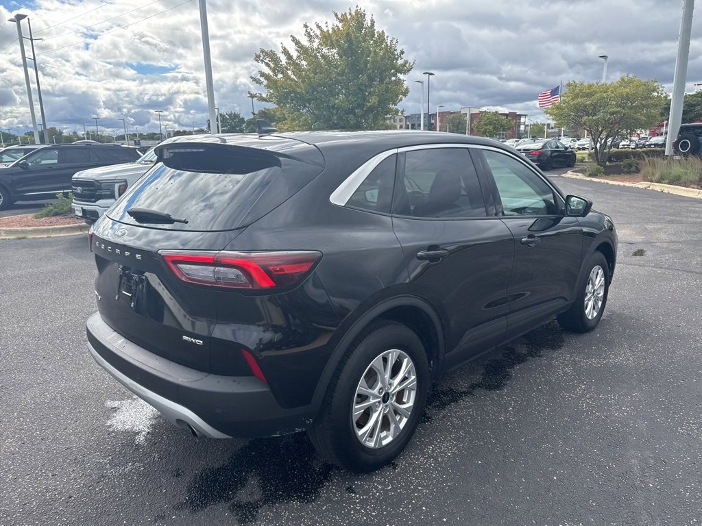 Certified 2023 Ford Escape Active w/ Tech Pack #2 image 6