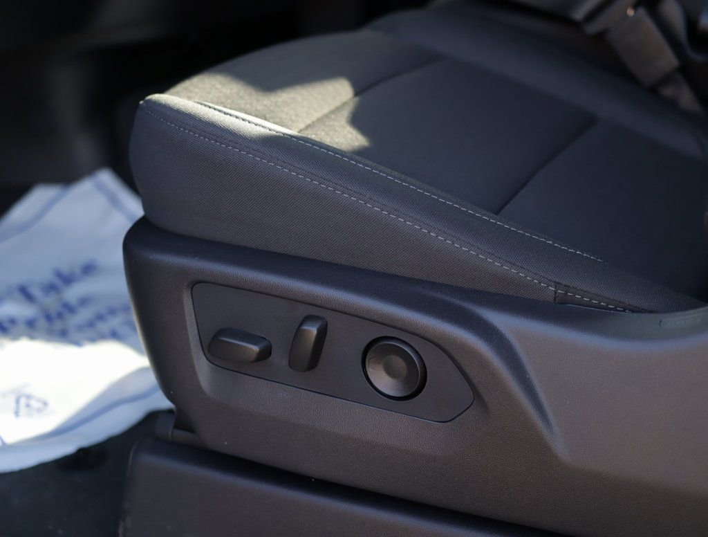 New 2026 Chevrolet Silverado 3500 LT image 20