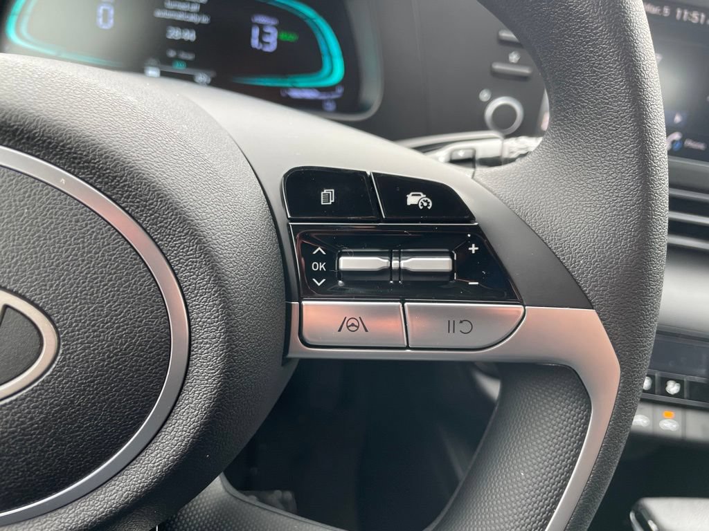 New 2026 Hyundai Elantra Hybrid FWD image 16
