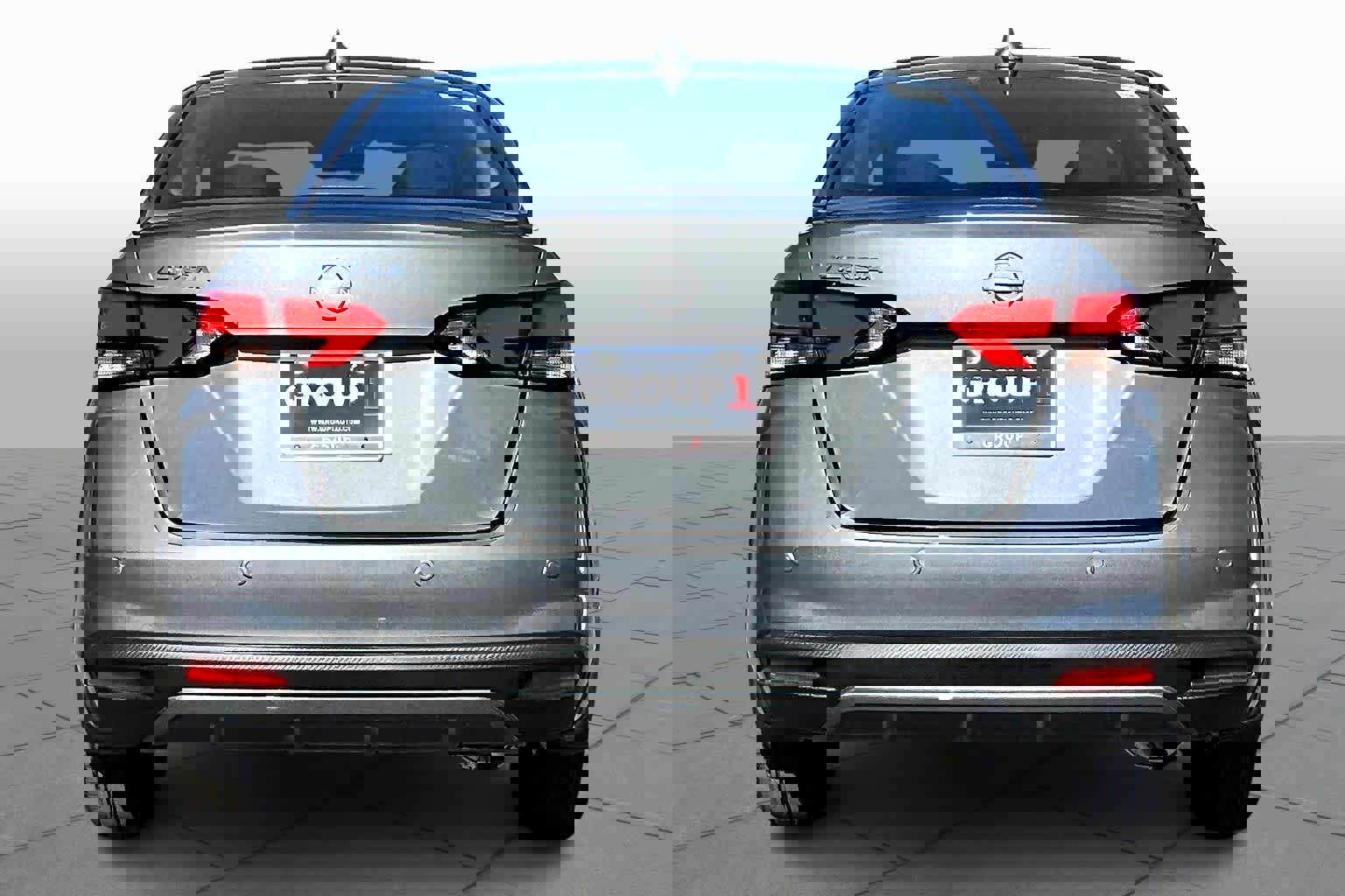 New 2025 Nissan Versa SV w/ Trunk Package image 4