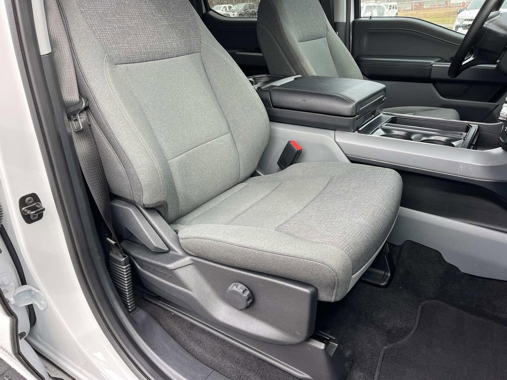 Used 2024 Ford F150 XLT w/ Mobile Office Package image 23