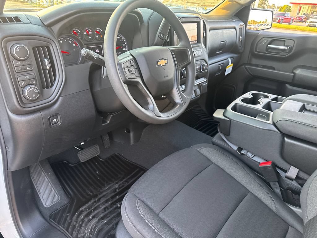 New 2026 Chevrolet Silverado 1500 Custom w/ Turbomax Blackout Package AWD/4WD image 15