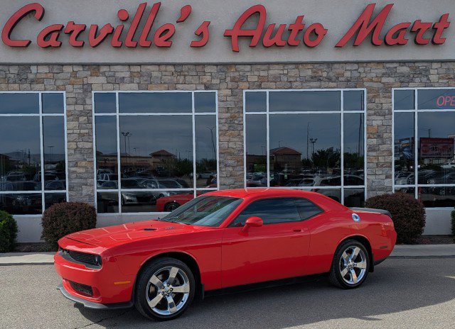 Used 2010 Dodge Challenger R/T image 1