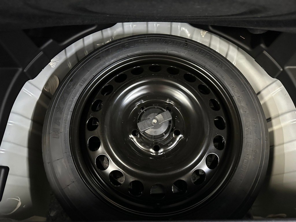 Used 2022 GMC Terrain SLE w/ Driver Convenience Package image 25