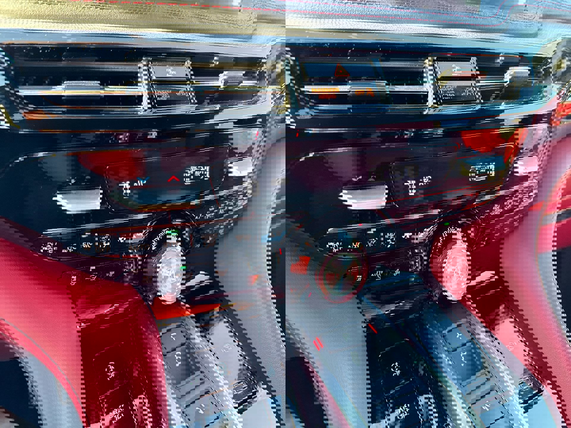 Used 2026 Acura MDX A-Spec image 17