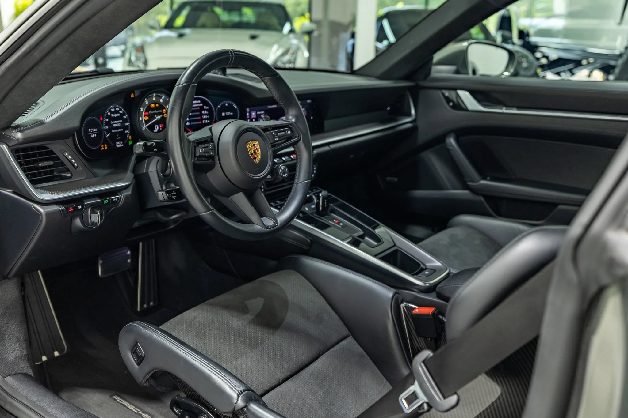 Used 2021 Porsche 911 Turbo S AWD/4WD image 39