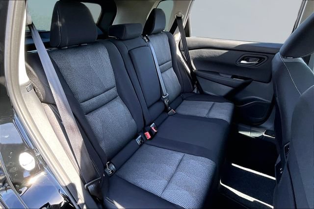 New 2026 Nissan Rogue SV FWD image 8