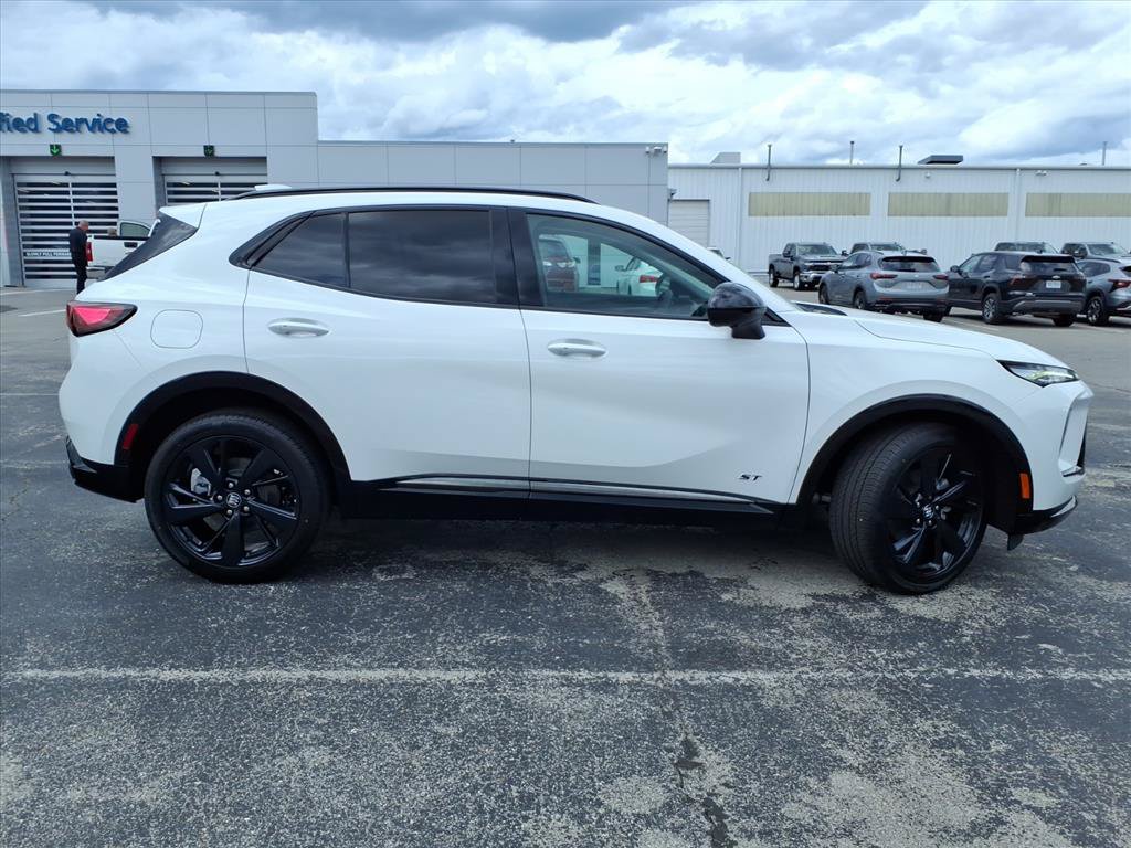 New 2026 Buick Envision Sport Touring AWD/4WD image 3